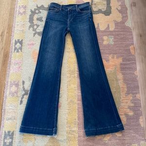 Seven for all Mankind Dojo Bootcut Jeans Size 27